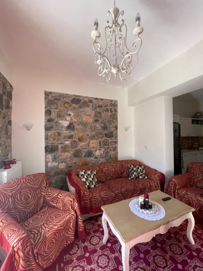 Stymfalia Cozy Village Guesthouse Karteri  Eksteriør bilde